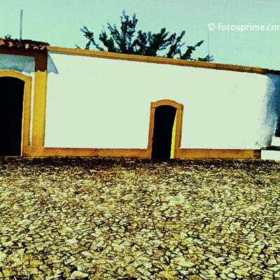 Retro-Revival-Photos-2013-Old-Buldingsaagaxm-400x400 Património