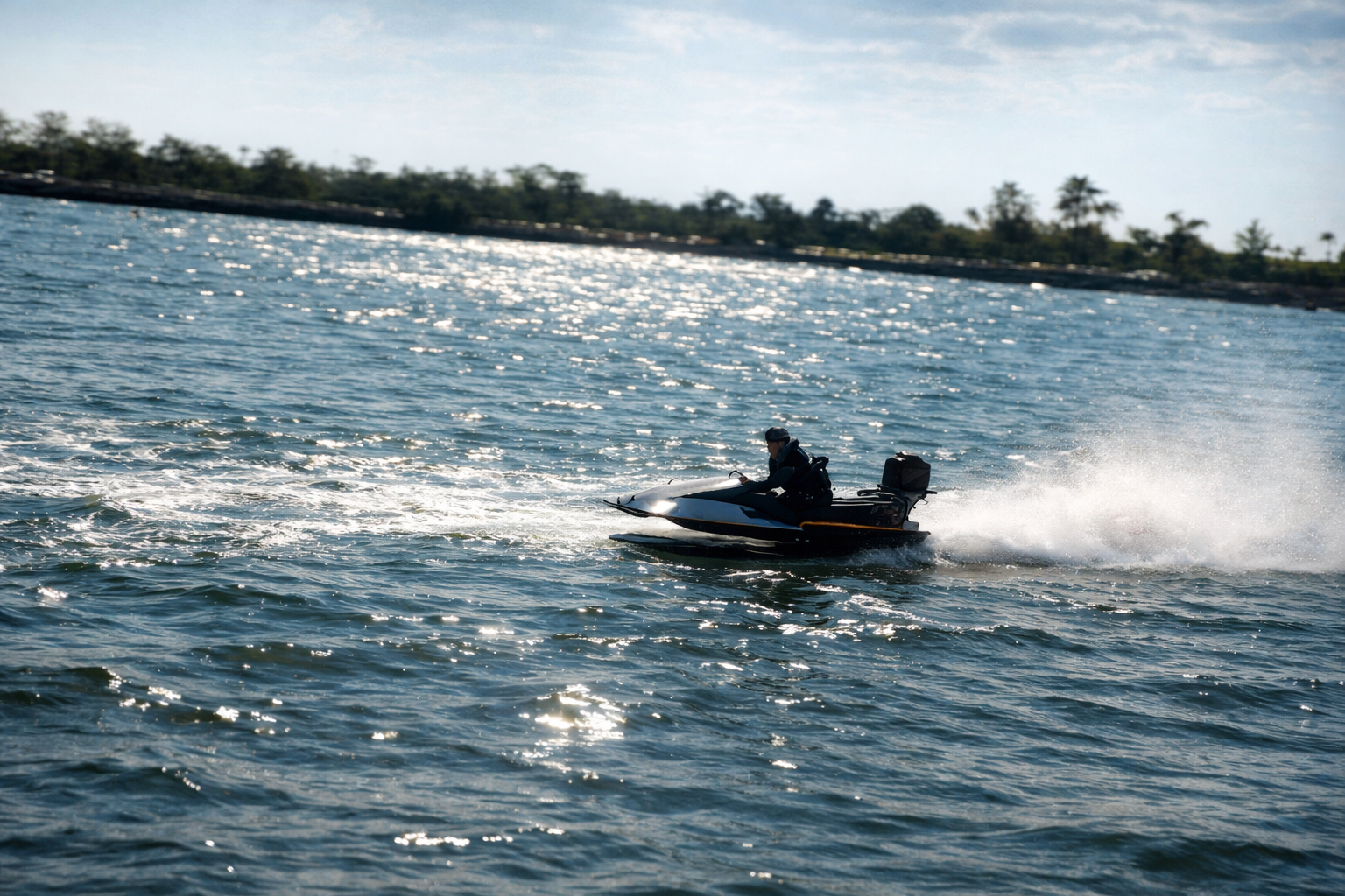 Passeio de motos de água no mar