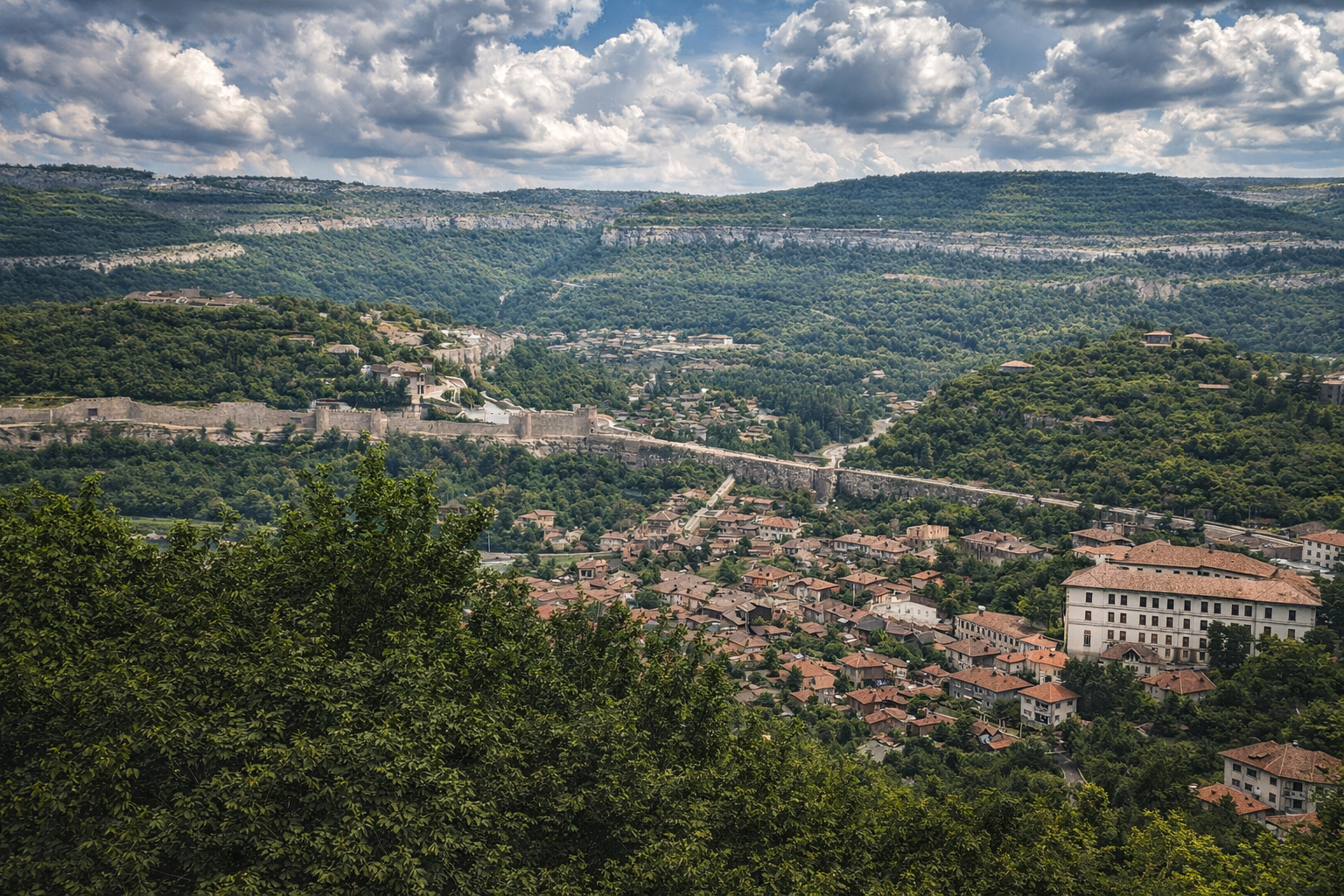 Vista panorâmica de cidade histórica