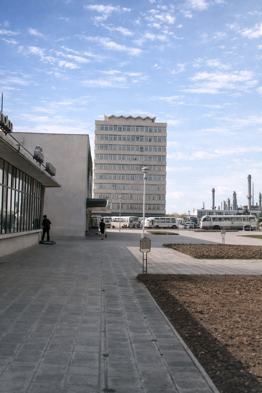 Cena urbana com edifícios modernos