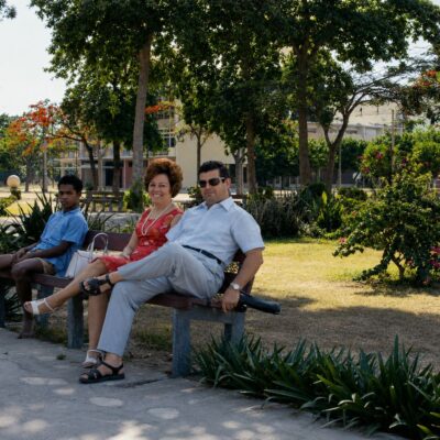 Momento relaxante num parque ao sol