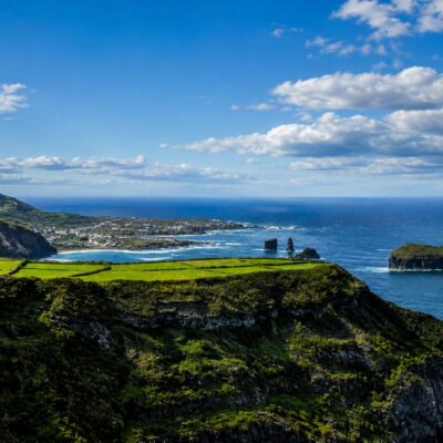 Paisagem Costeira Atlântica Panorâmica