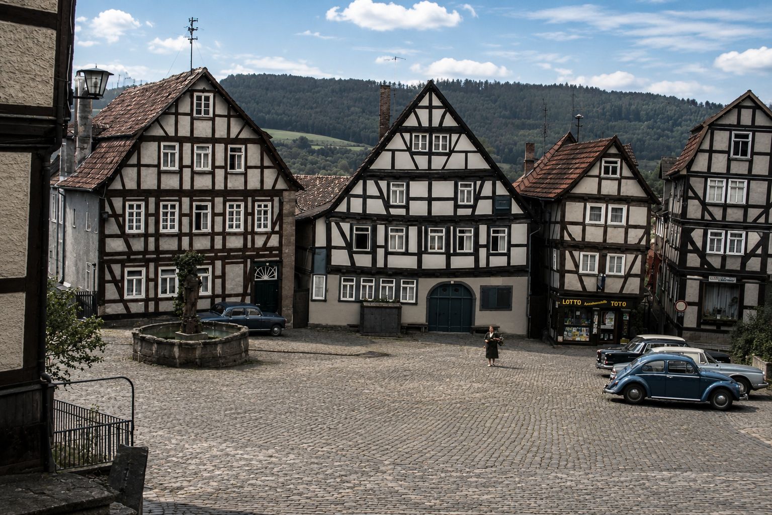 Praça Histórica entre Casas de Enxaimel