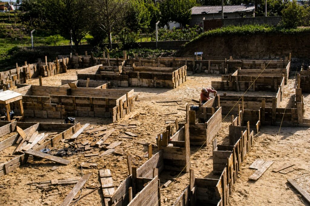Obra Solar com Moldes de Madeira