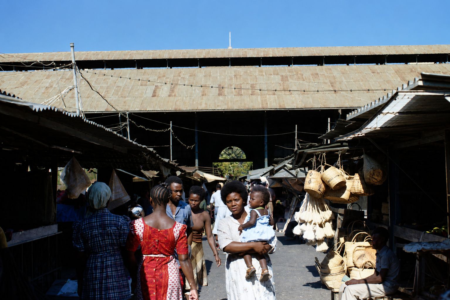 Mercado Africano Sob o Céu Azul