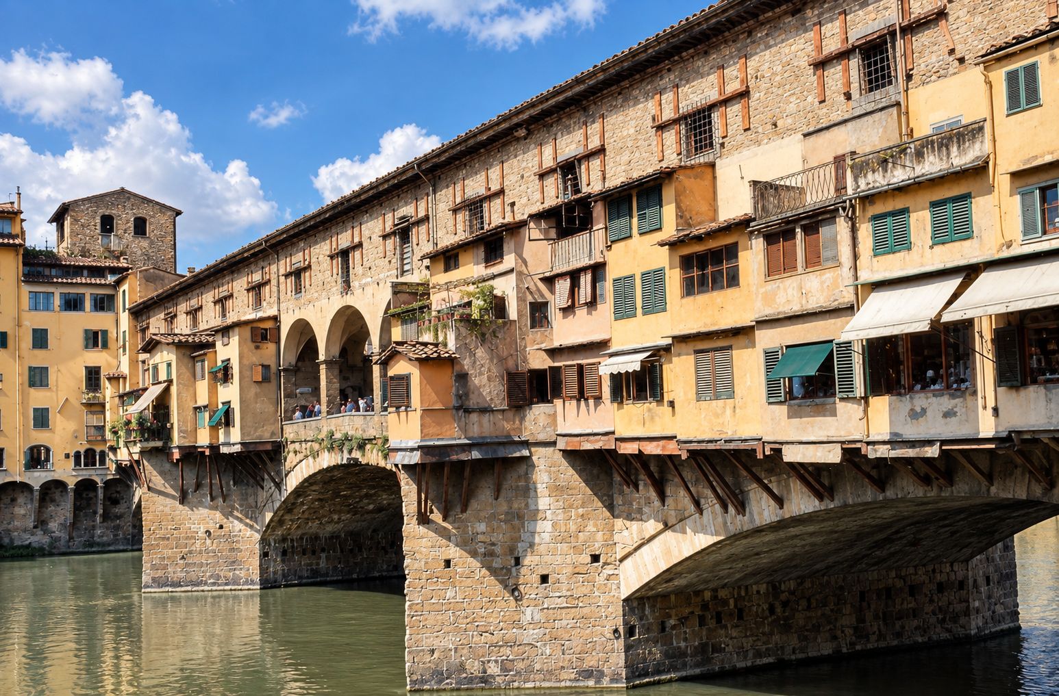 Ponte Vecchio sobre o Arno em Florença